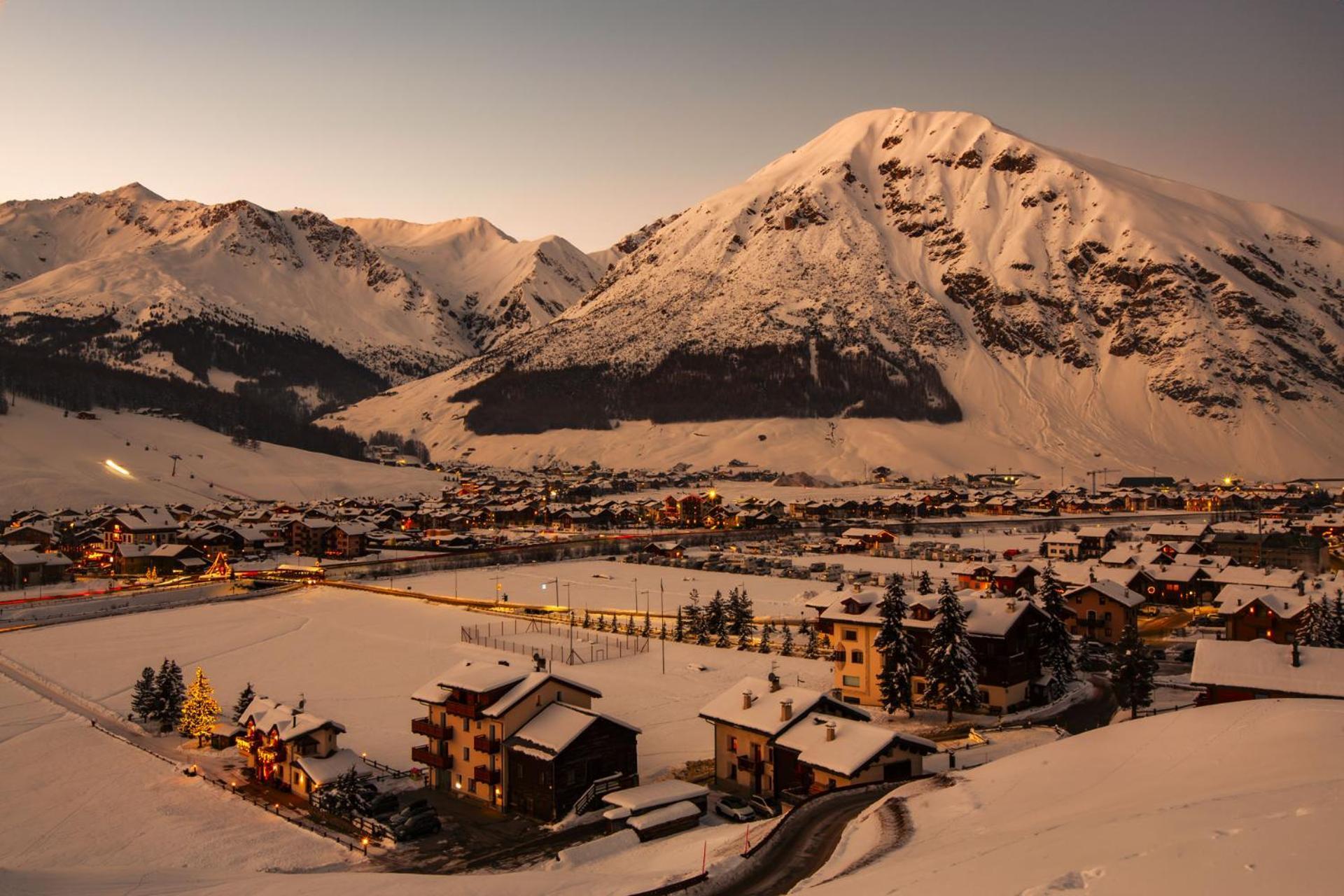 White Pine Lodge Livigno Esterno foto