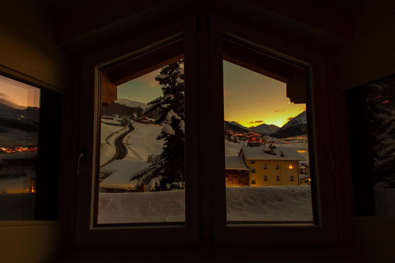 White Pine Lodge Livigno Esterno foto